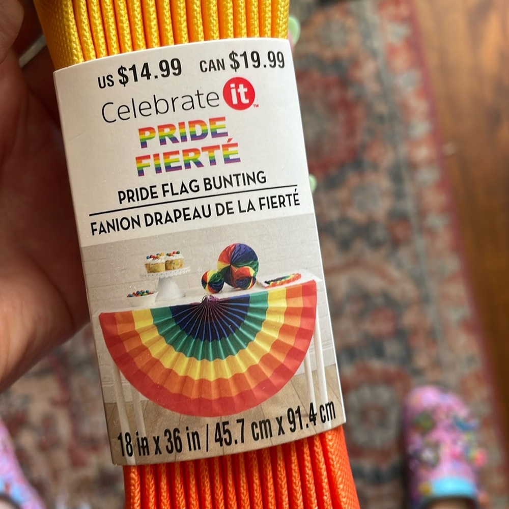 Pride table banner
